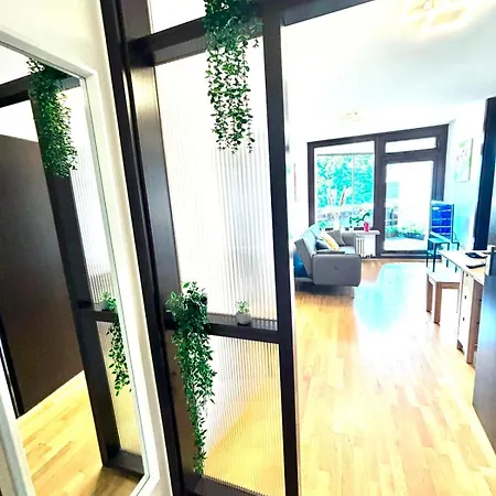 Апартаменты Bright With Balcony At Woehrder